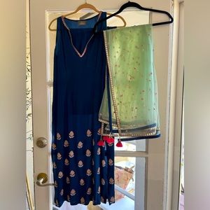 Gorgeous crepe silk salwar kameez with net dupatta w/ embroidery & Palazzo pants